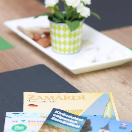 Eapartman Studio Appartamento Zamárdi