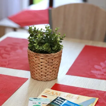 Apartment Eapartman Studio Zamardi