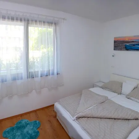 Eapartman Studio Zamárdi